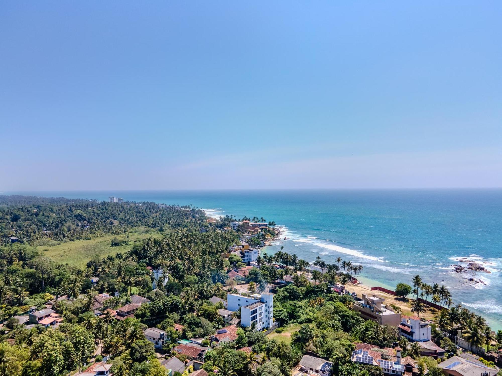 Bed and Breakfast Aurora Unawatuna Esterno foto